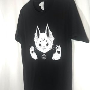 NEW Witchy Cat Black Graphic T-Shirt